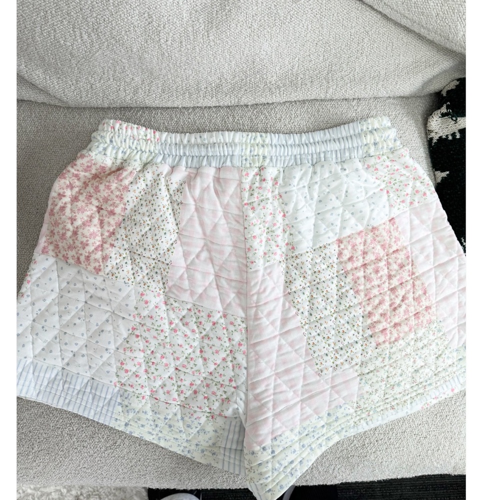 Sun-kissed Coconut “ Penny “ Sun-kissed Coconut Quilted Shorts S1 - Picture 3 of 8